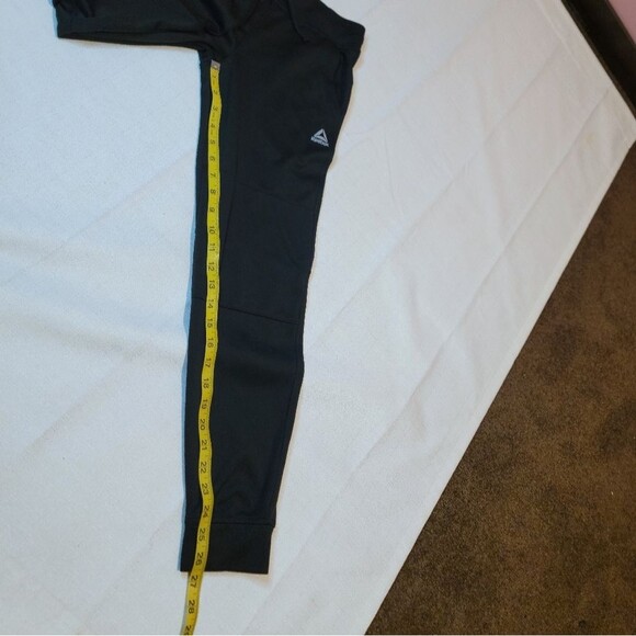 Reebok Black Athletic Joggers Size Medium - Picture 4 of 9